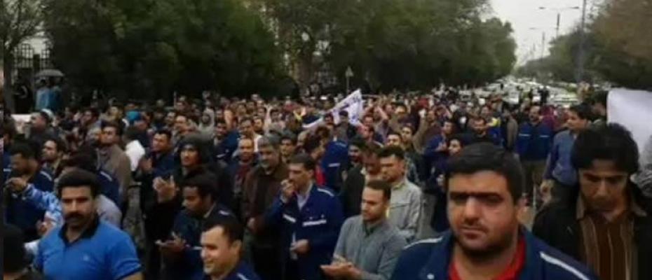 ژمارە کرێکارانی قۆڵبەستکراوی فولادی ئەهواز گەیشتە ٤٠ کەس