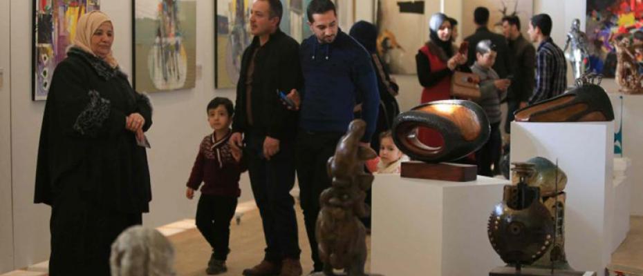 معرض تشكيلي في الموصل