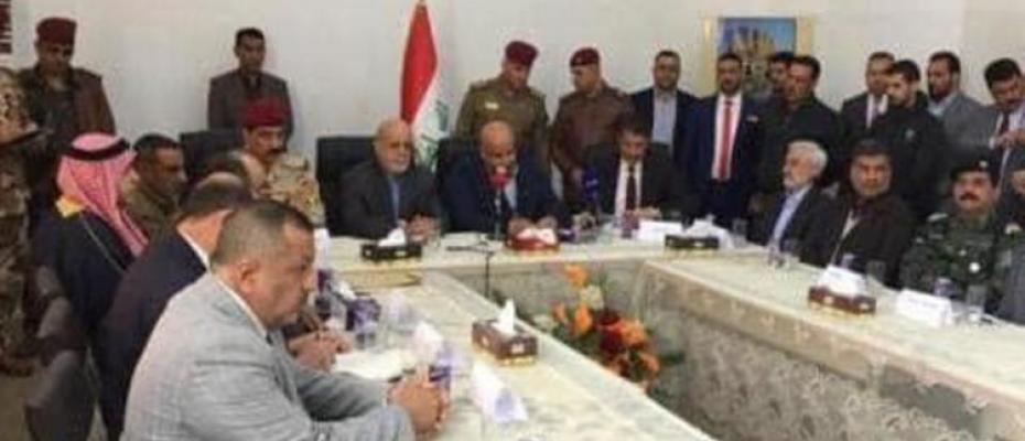 سفير إيران مع مسؤولي عراقيين في سامراء