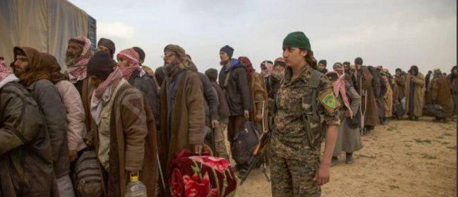 Kürt savaşçı kadınlar, IŞİD’lileri esir aldı