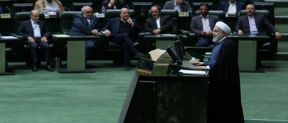 روحاني أمام مجلس الشورى الإيراني (البرلمان)