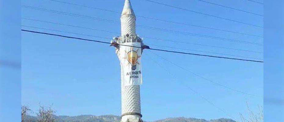 Caminin minaresine AKP bayrağı asıldı