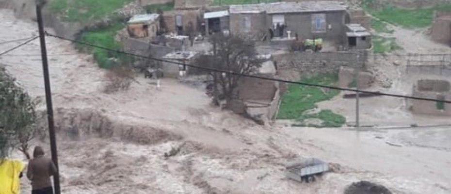 Doğu Kürdistan’da şiddetli yağış: 2 kişi hayatını kaybetti