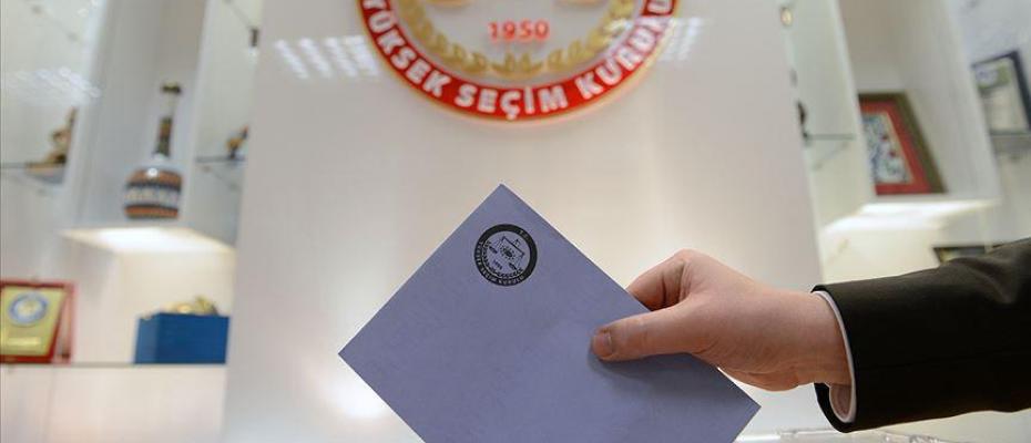 Türkiye'de yerel seçimlere 3 gün kaldı: Vaatlerde hizmetlerden çok siyasal söylemler öne çıkıyor