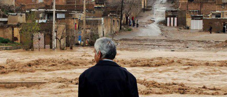 İran'da sel ve yıldırım 20 can aldı