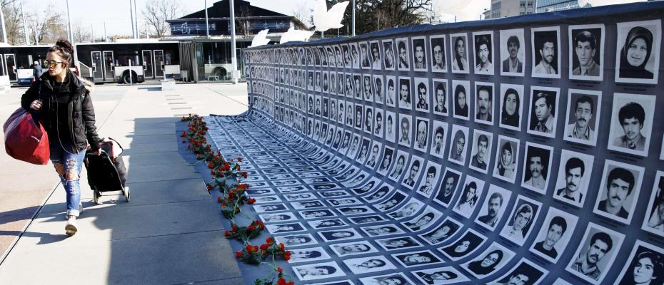 صور لضحايا النظام الإيراني