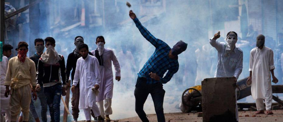 Hindistan’dan tehlikeli karar: Keşmir özerk statüsü iptal