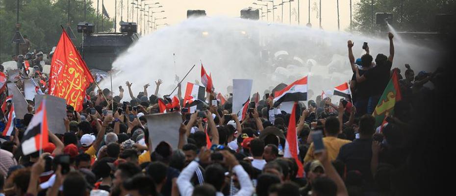 Irak'ta yolsuzluk protestoları: 10 kişi öldü, 250 kişi yaralandı