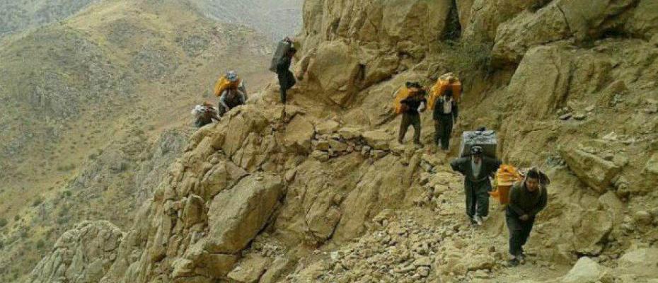 İran rejimi Pasdarları Kürt Kolberlere saldırdı