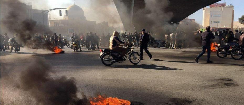 ABD’den İran rejimine kınama, protestoculara destek