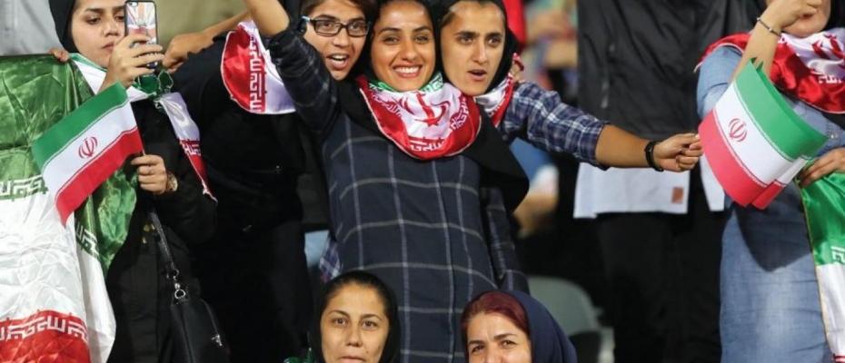 Iran gives FIFA commitment to allow women in Stadiums