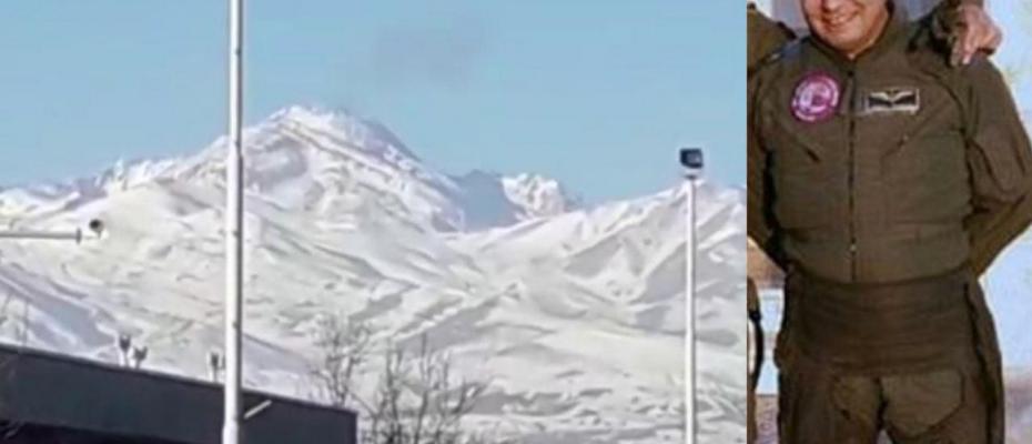 Warplane crashes in Iran, pilot died 