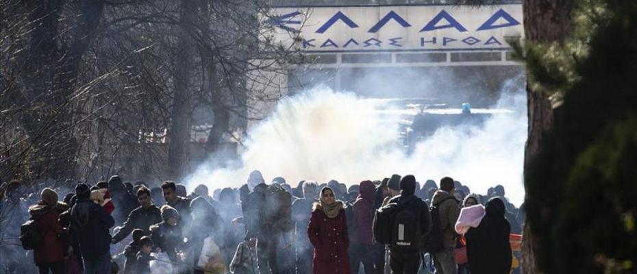 Yunan lider Miçotakis’ten göçmenlere: Geri çevrileceksiniz