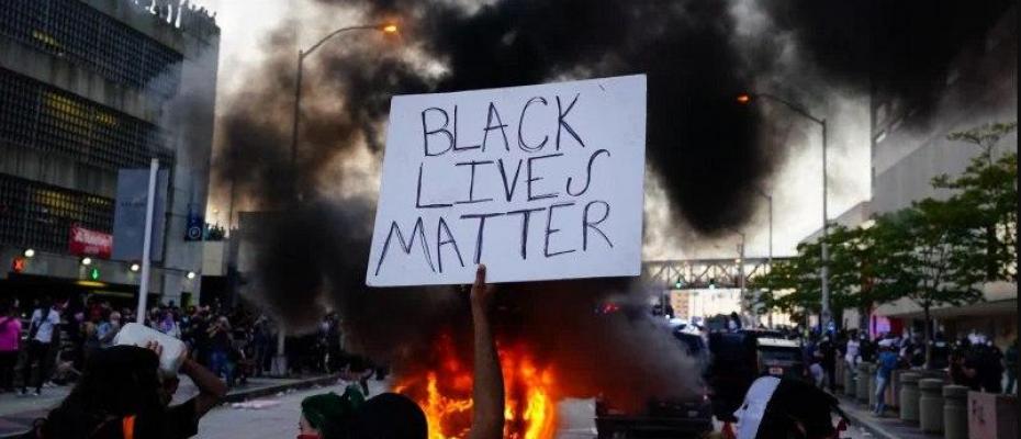 ABD'de bir siyahi daha polis tarafından öldürüldü: Protestolar şiddetlendi