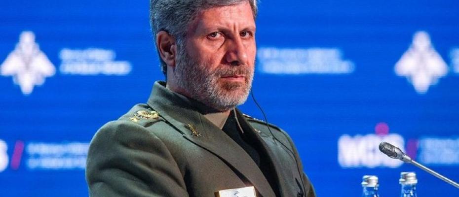 Defence minister: Tehran to buy weapons after sanctions lift