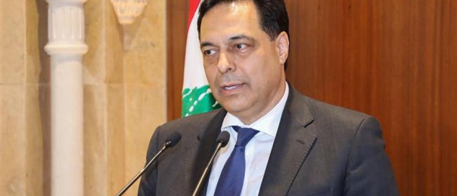  Lebanese PM announces resignation of entire government 