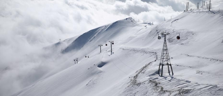 At least 11 climbers killed in avalanches in Iran’s Alborz mountain