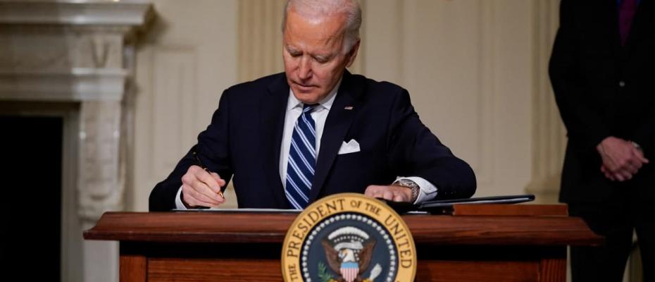 Joe Biden, Suudi ve BAE ile silah anlaşmalarını askıya aldı