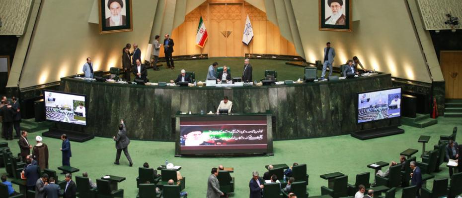 Iranian MPs defines nuke talks as US trap