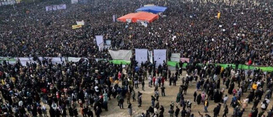 Thousands protest water crisis in Iran’s Isfahan