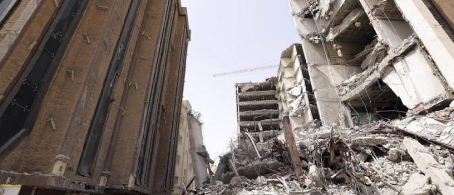 Death toll from Iran’s building collapse on the rise   