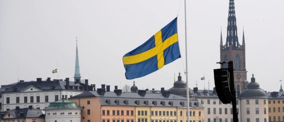 سوید دوو سیخوڕی سەر بە کۆمارى ئیسلامى دادگایی دەکات