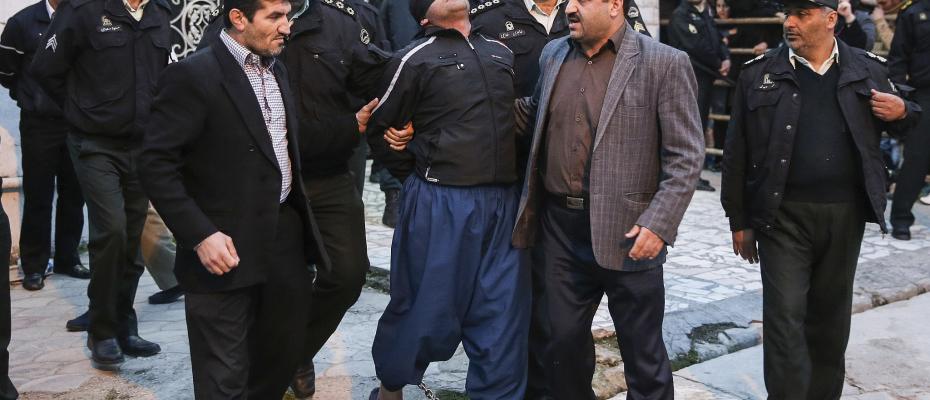Iran executes six Kurds, including political prisoner