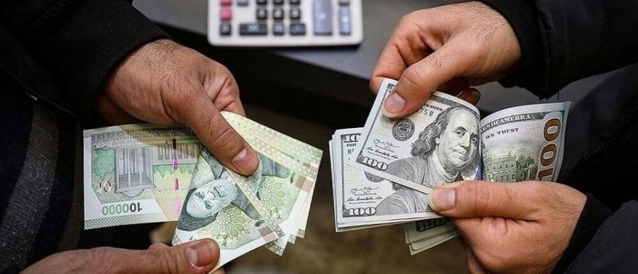 بهای دلار به بیش از ۱۲۰ هزارتومان رسید