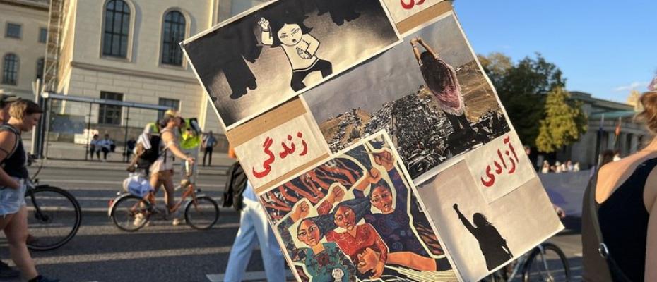 کانون نویسندگان ایران سانسور در این کشور را محکوم کرد