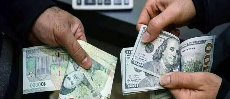 بهای دلار از ١٣١ هزار تومان هم گذشت