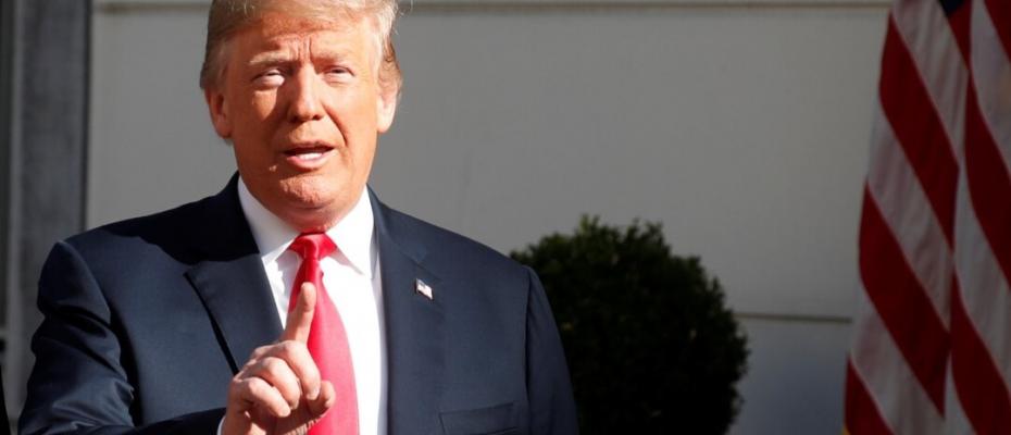 ترەمپ هەڕەشە لە ئێران دەکات: ئەگەر تەقە لە خۆپێشاندەران بکەن، بە هانایانەوە دەچین