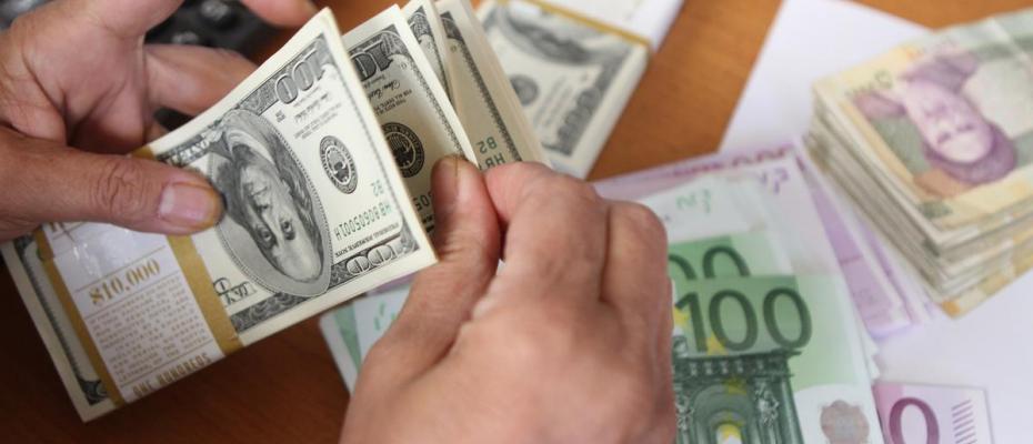 بهای دلار مرز ١٥٠ هزار تومان را نیز پست سر گذاشت