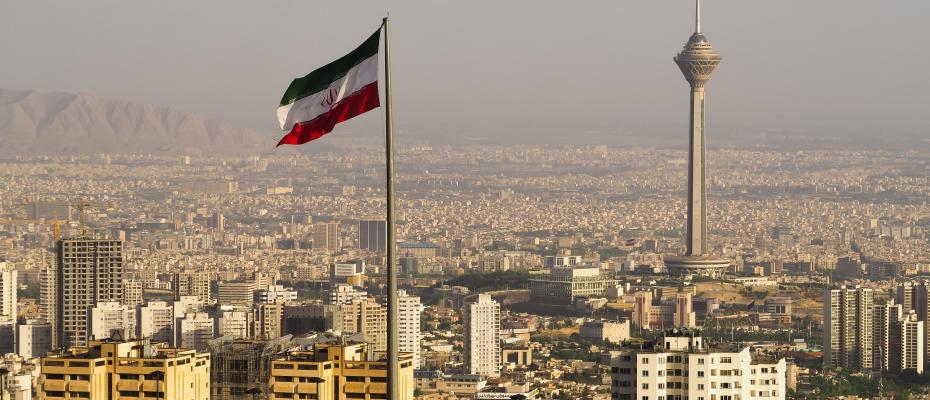 ترامپ بر مهار جمهوری اسلامی تاکید کرد